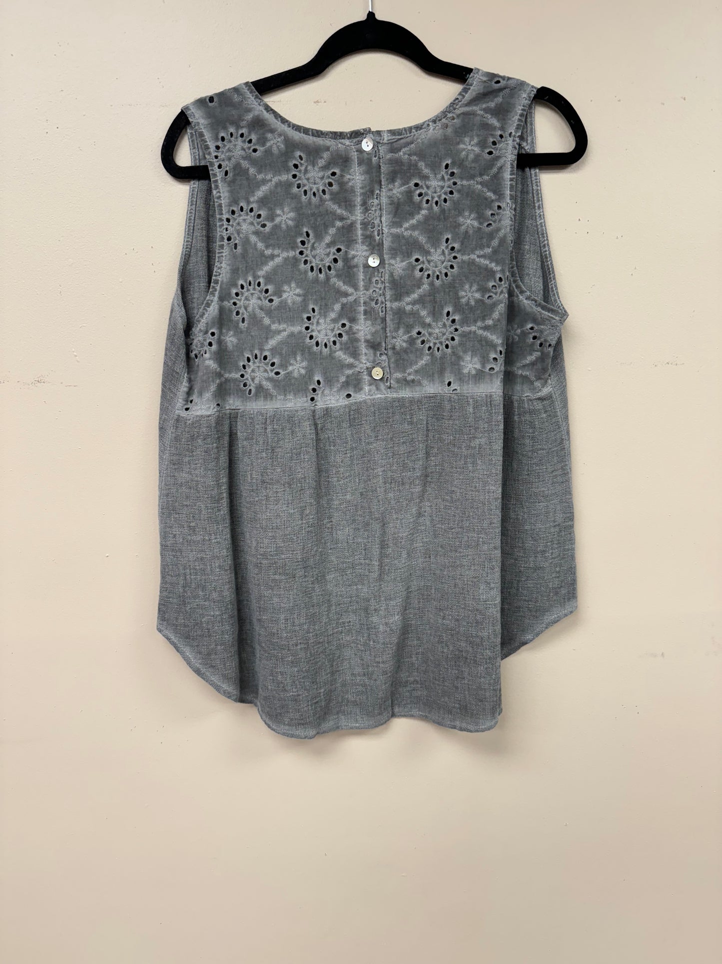 Italian linen lacey back top