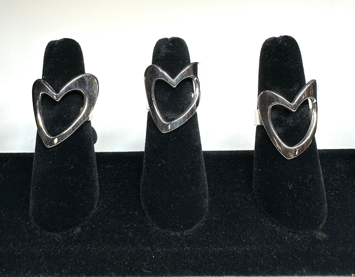Open heart ring