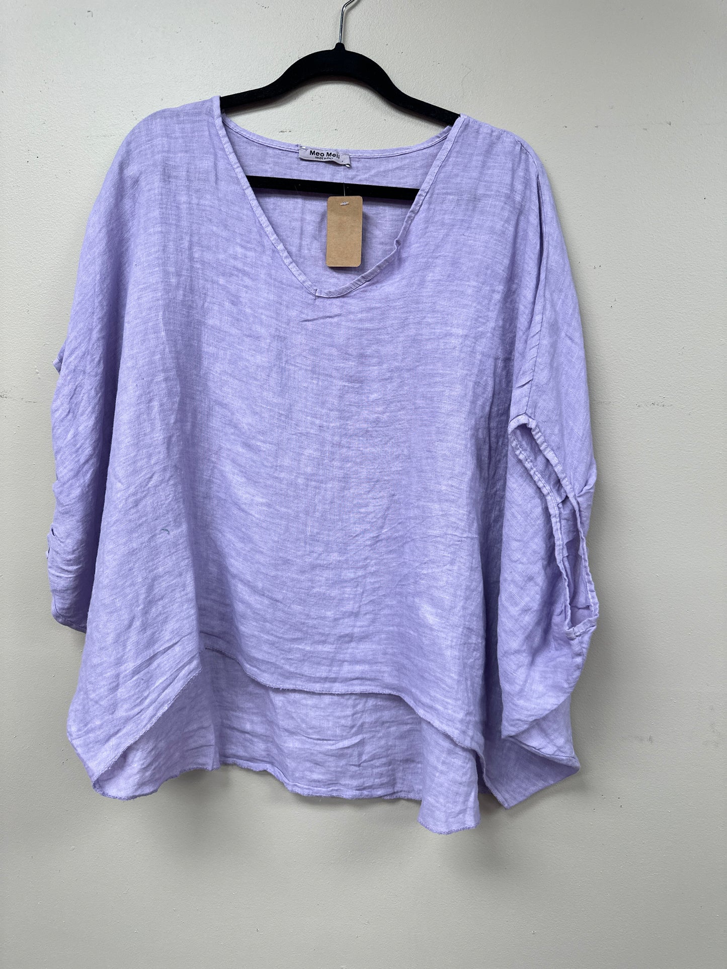 V Neck Linen Caftan Style Italian Top. 11209.