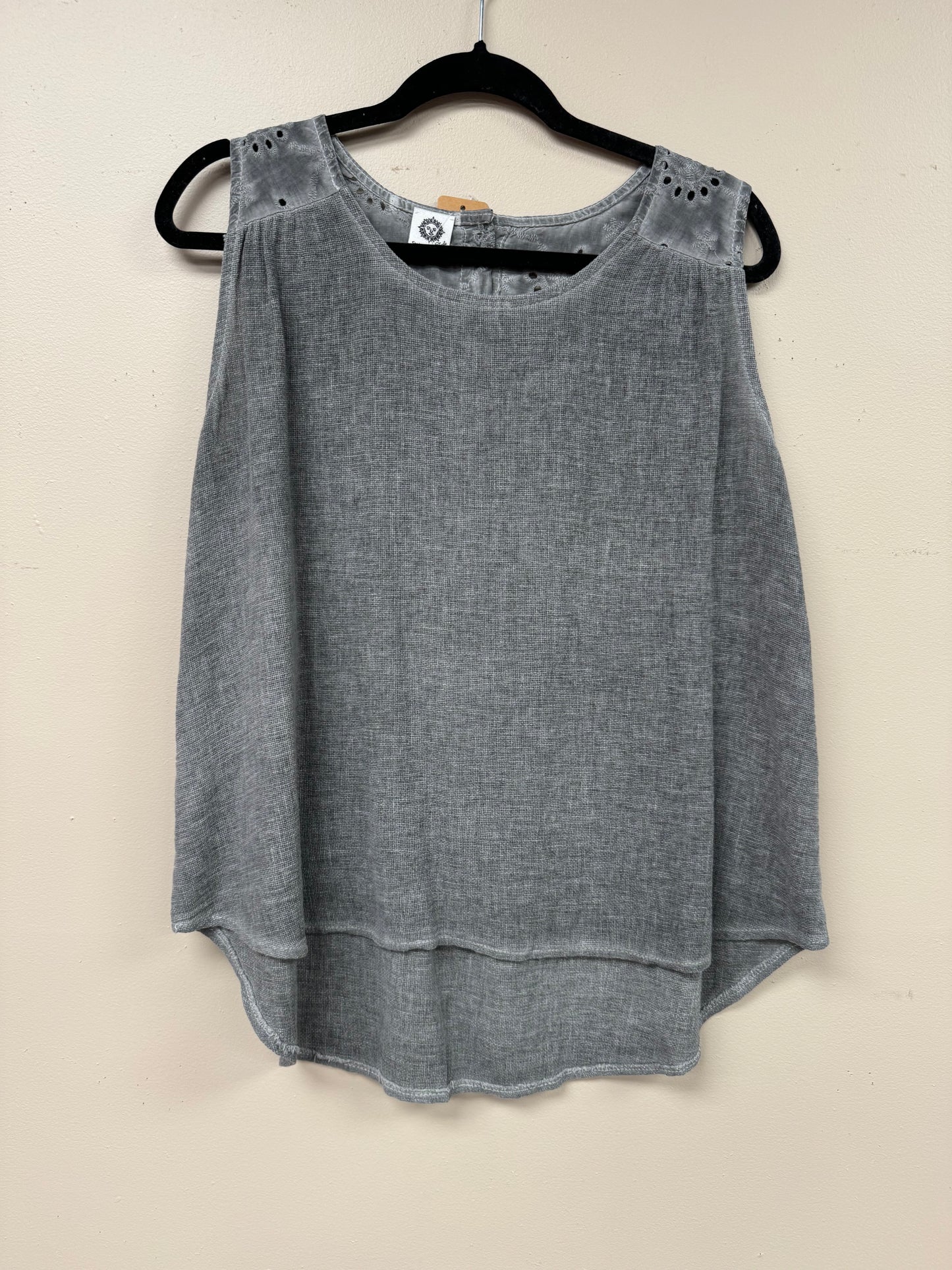 Italian linen lacey back top