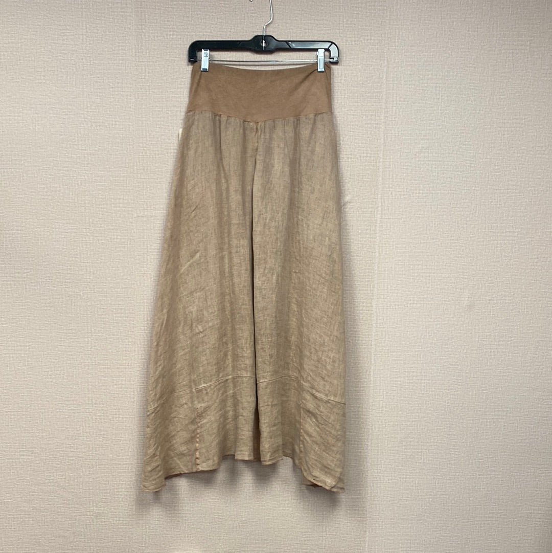 Italian Linen asymmetrical skirt. Meo 02808