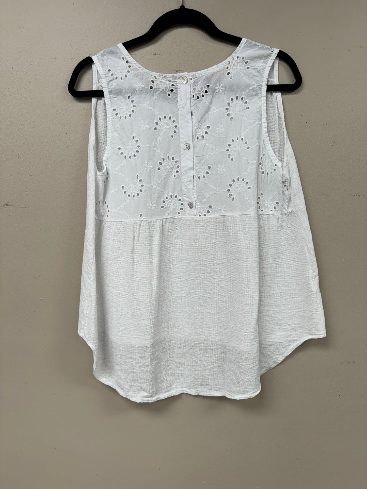 Italian linen lacey back top