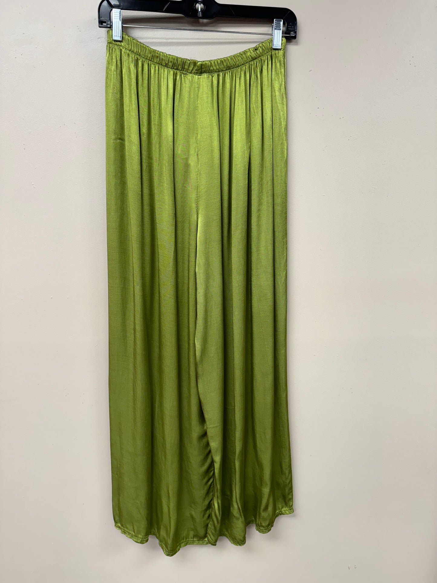 Italian Hi low Silky satin pant/top set.