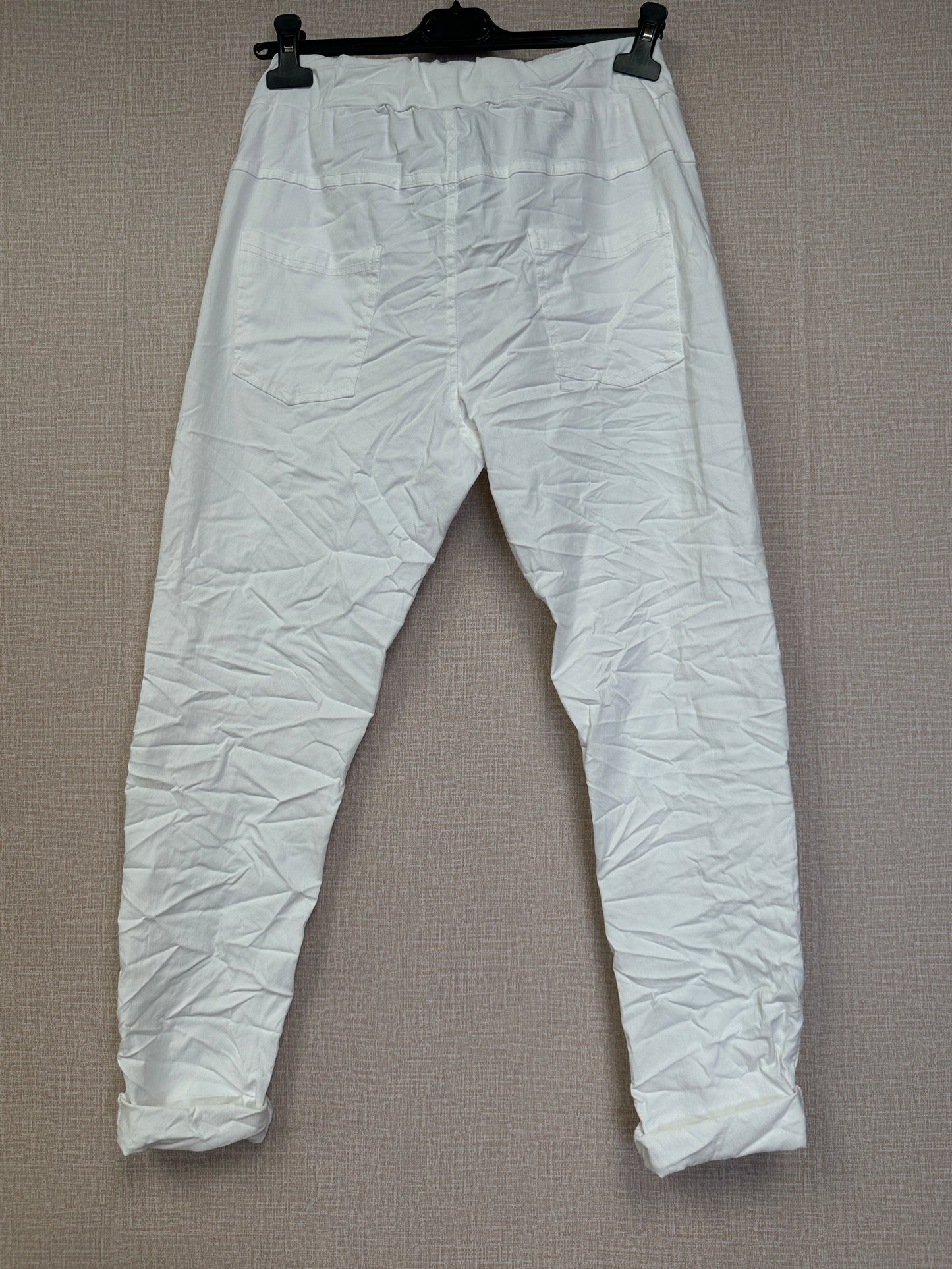 Italian jogger magic pants.