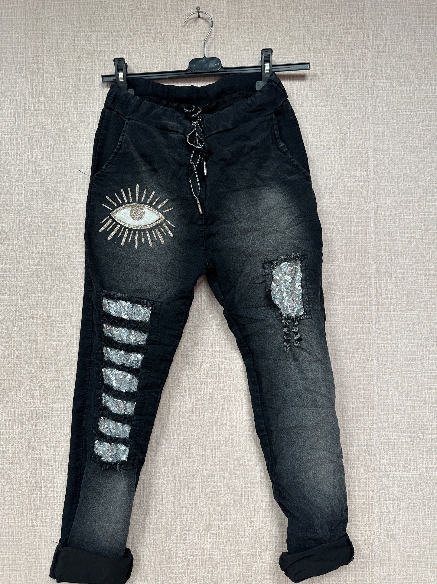 Italian jogger magic pants.