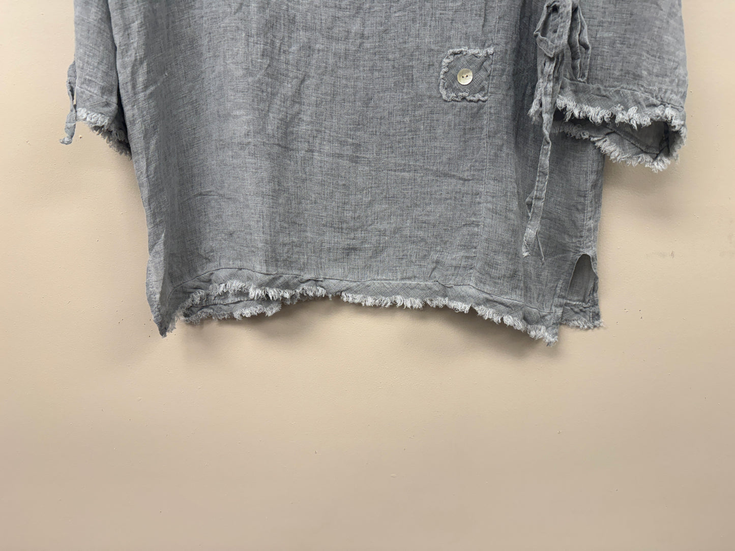 Button detail linen top