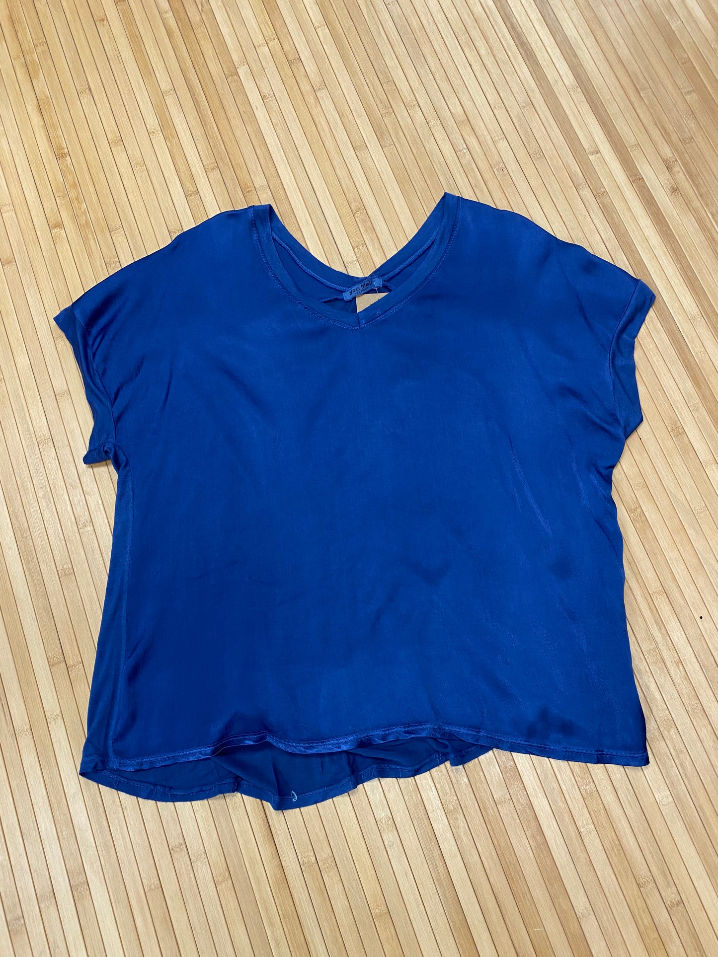 OneSize, Italian silky top.
