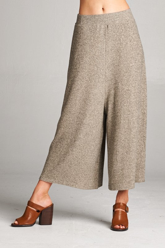 Loose fit, wide legged pants