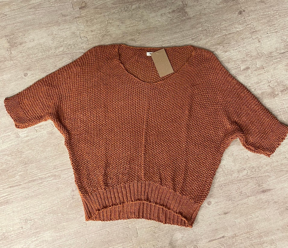 Italian knitted summer top