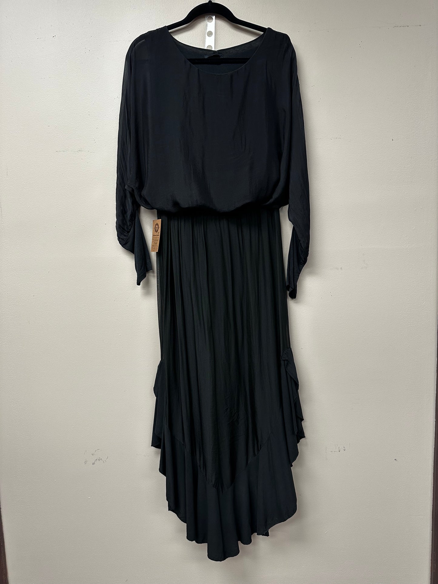 Italian Monochrome Silky pants and top elegant set