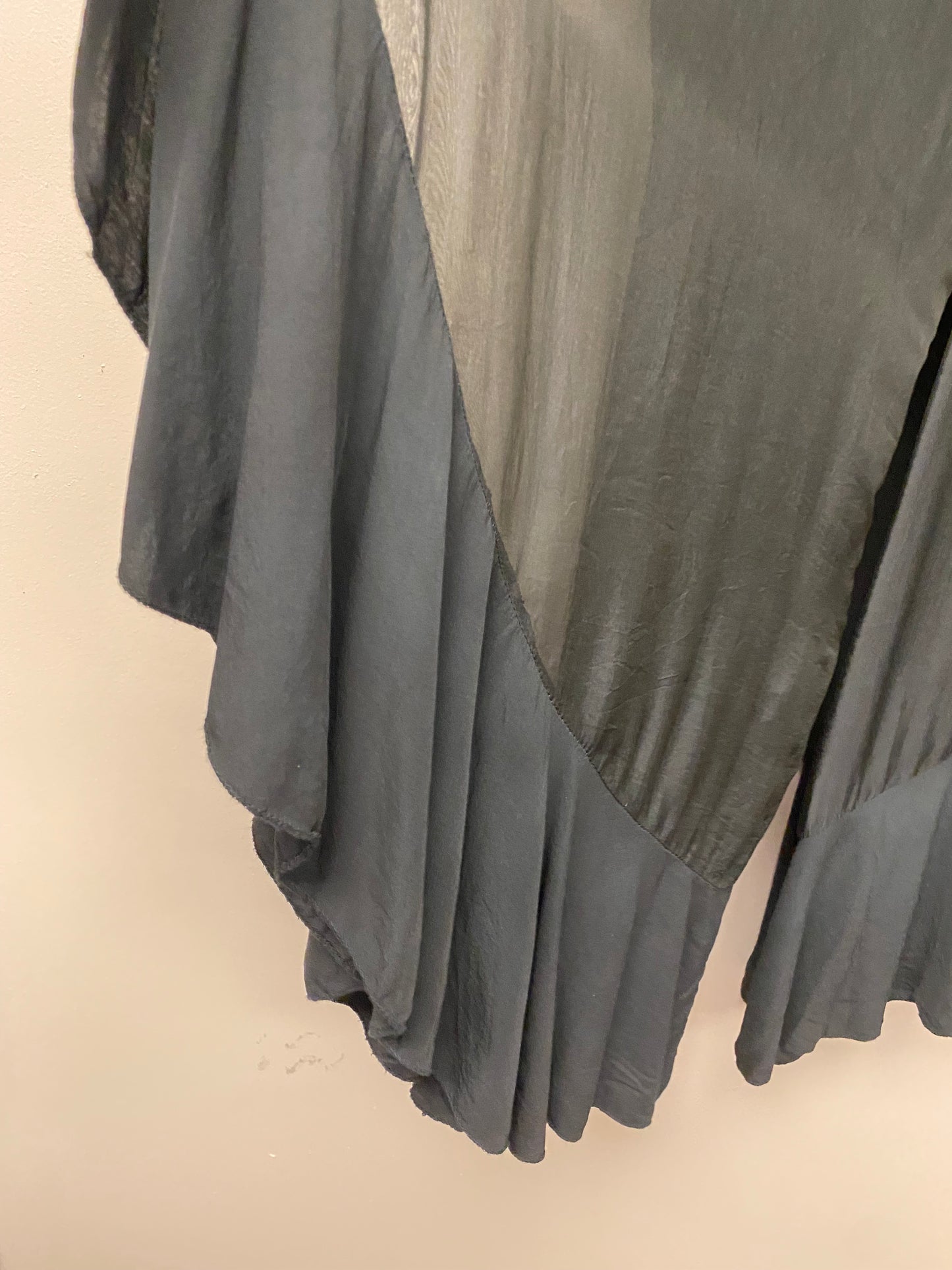Italian Monochrome Silky pants and top elegant set
