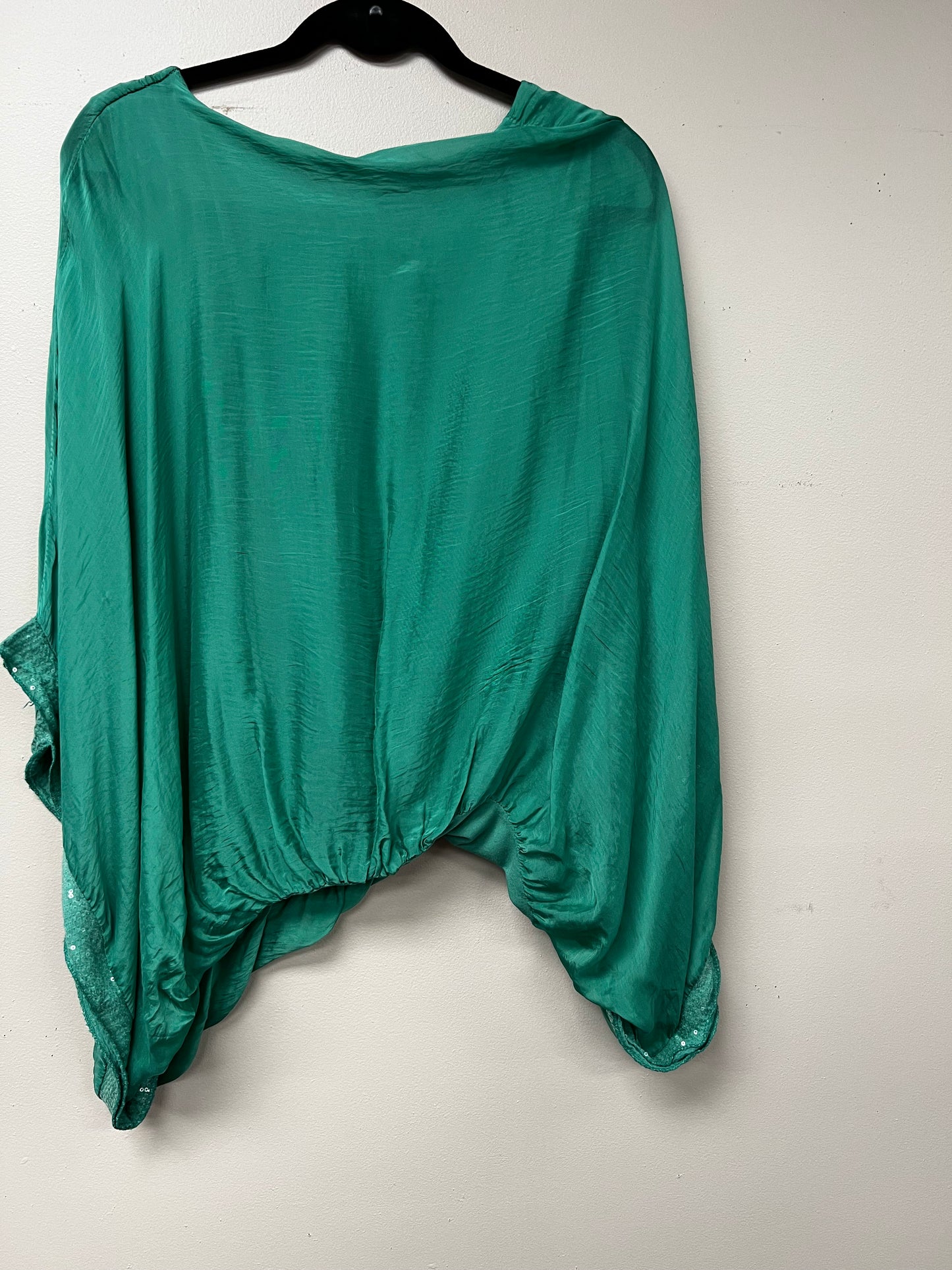 Italian, silk caftan top sequence sleeves.