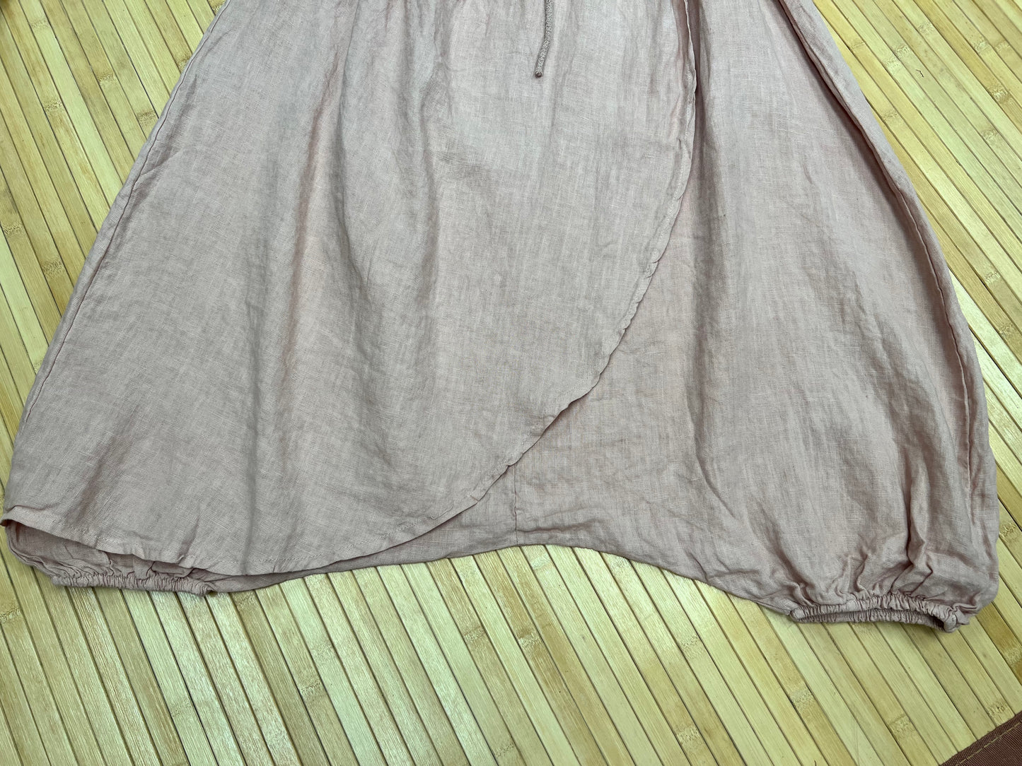 Italian linen skirt pant.