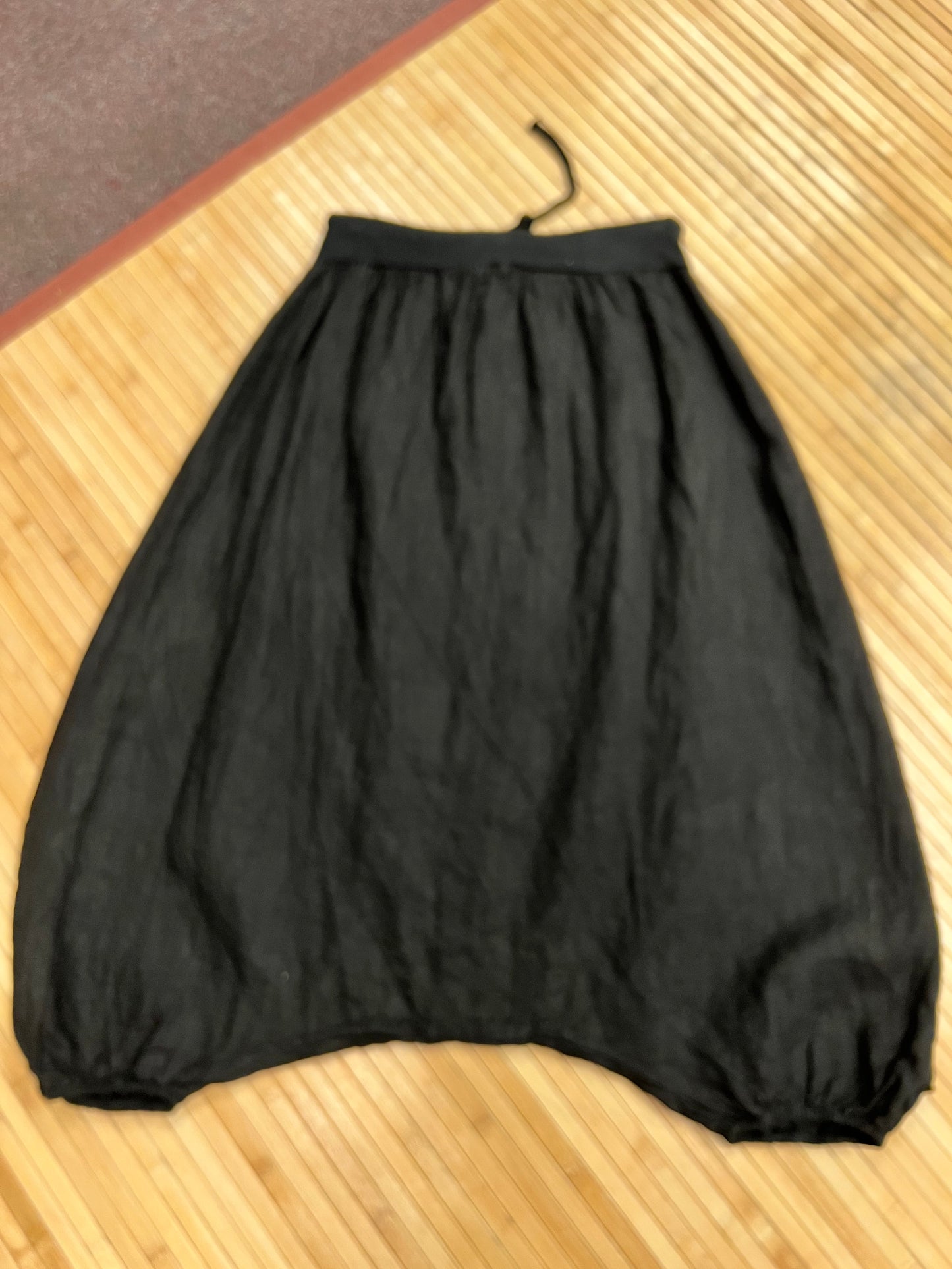 Italian linen skirt pant.