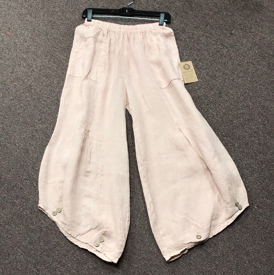 Italian, Linen Pants with button accent.