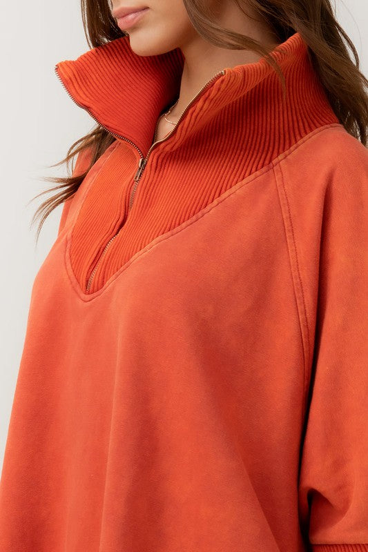 Dolman Sleeve top, sweatshirt.