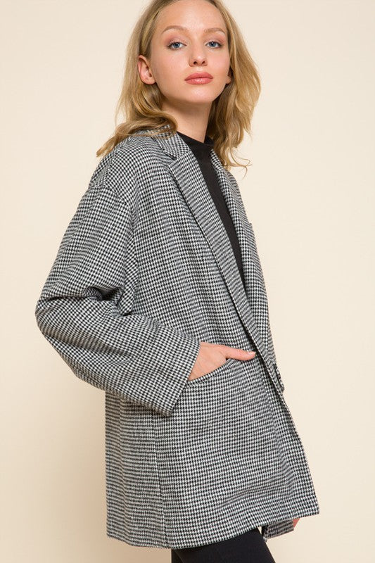 Hounds Tooth Single Button Jacket.