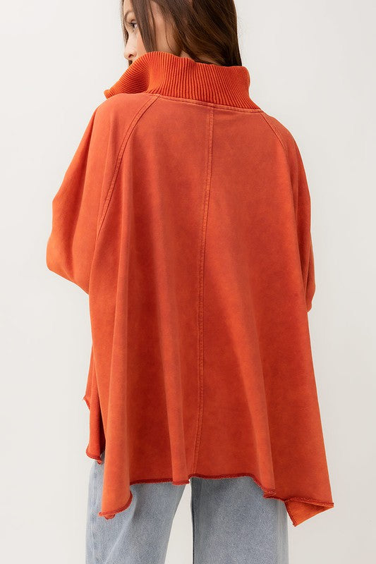 Dolman Sleeve top, sweatshirt.