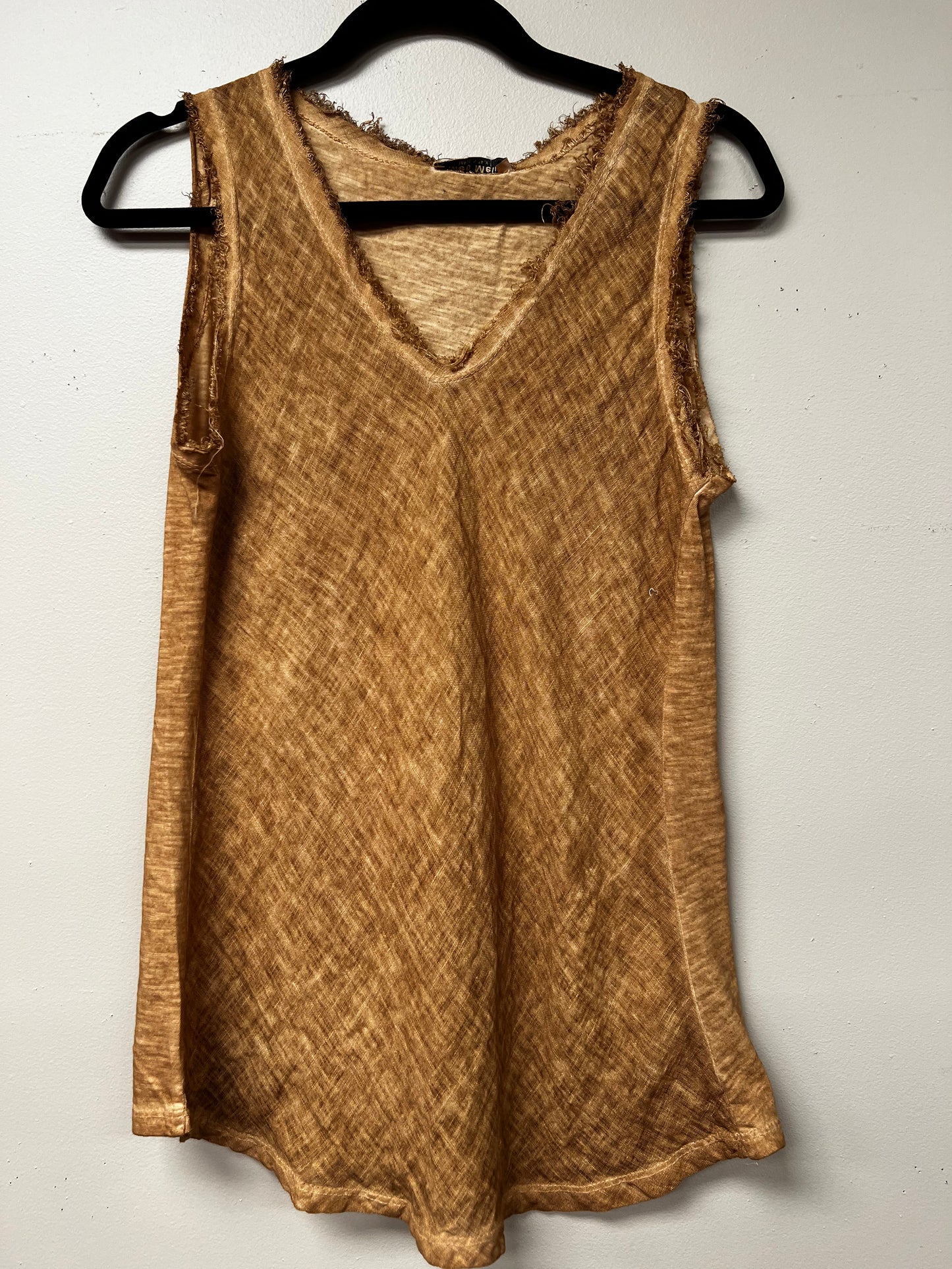 Italian linen distressed edges tank top.