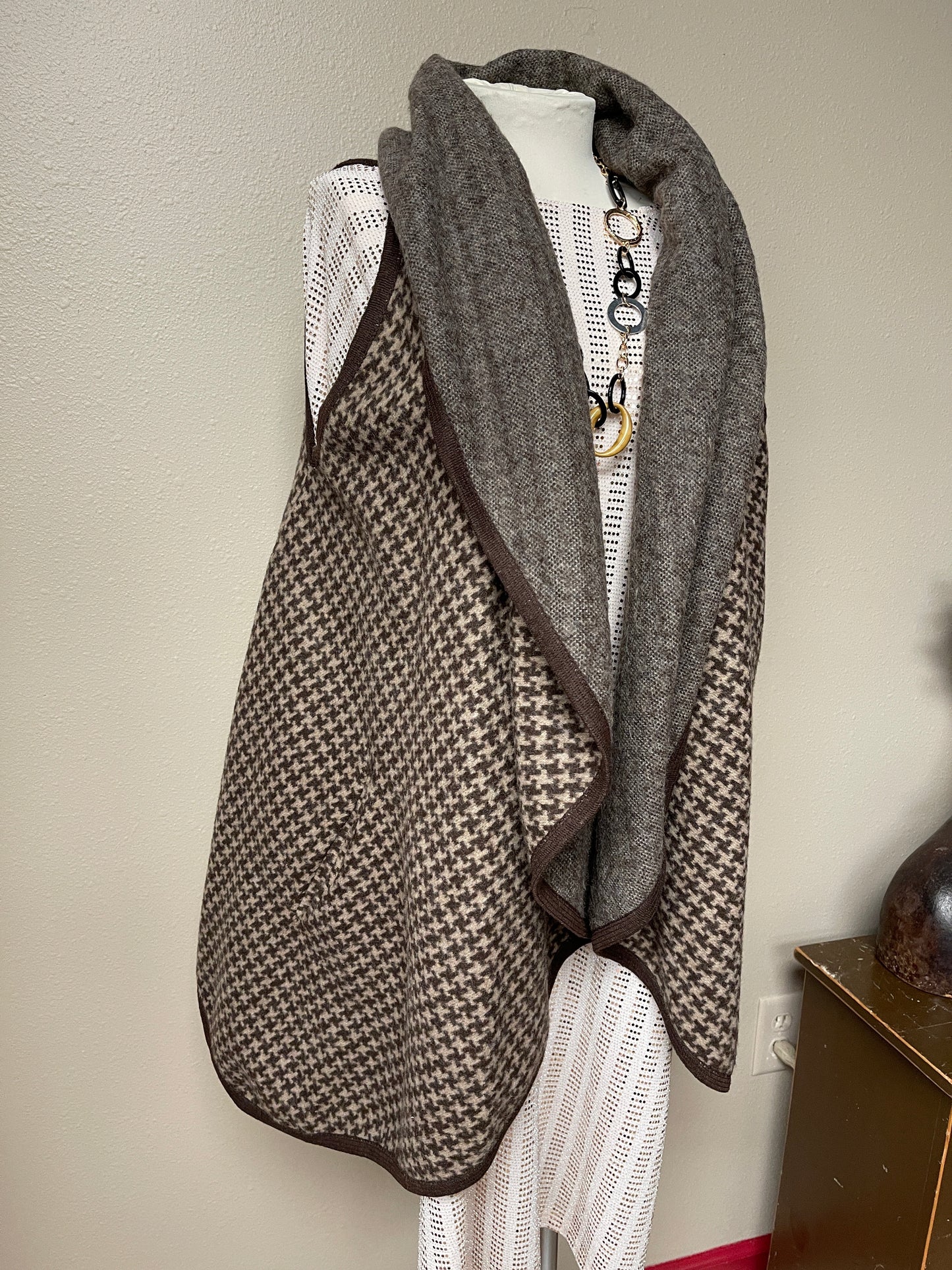 Double Layer Convertible Vest.