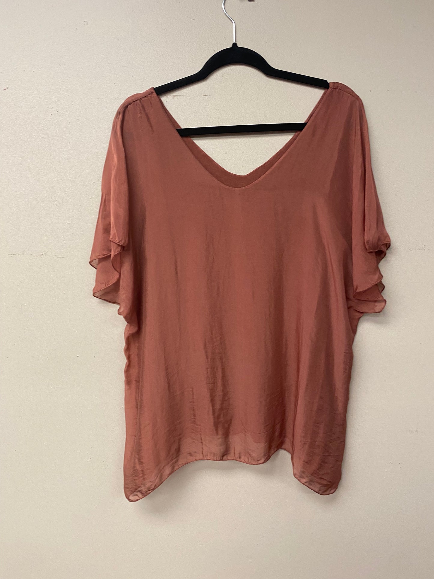 Silky Italian short sleeve top