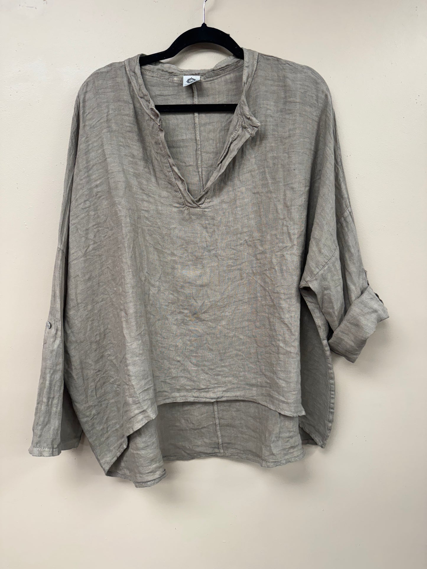 Italian linen, v neck long sleeves top