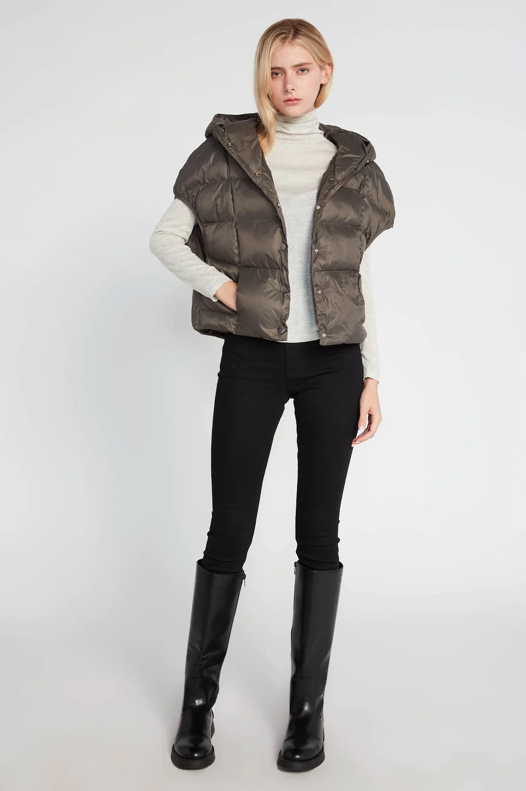 Cropped Puffer Vest