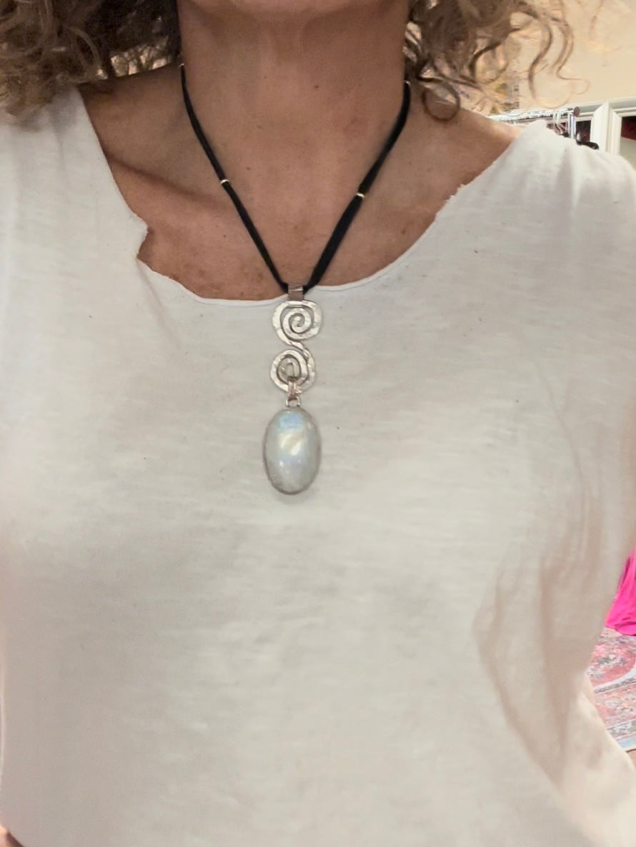 Sterling silver hammered moonstone necklace