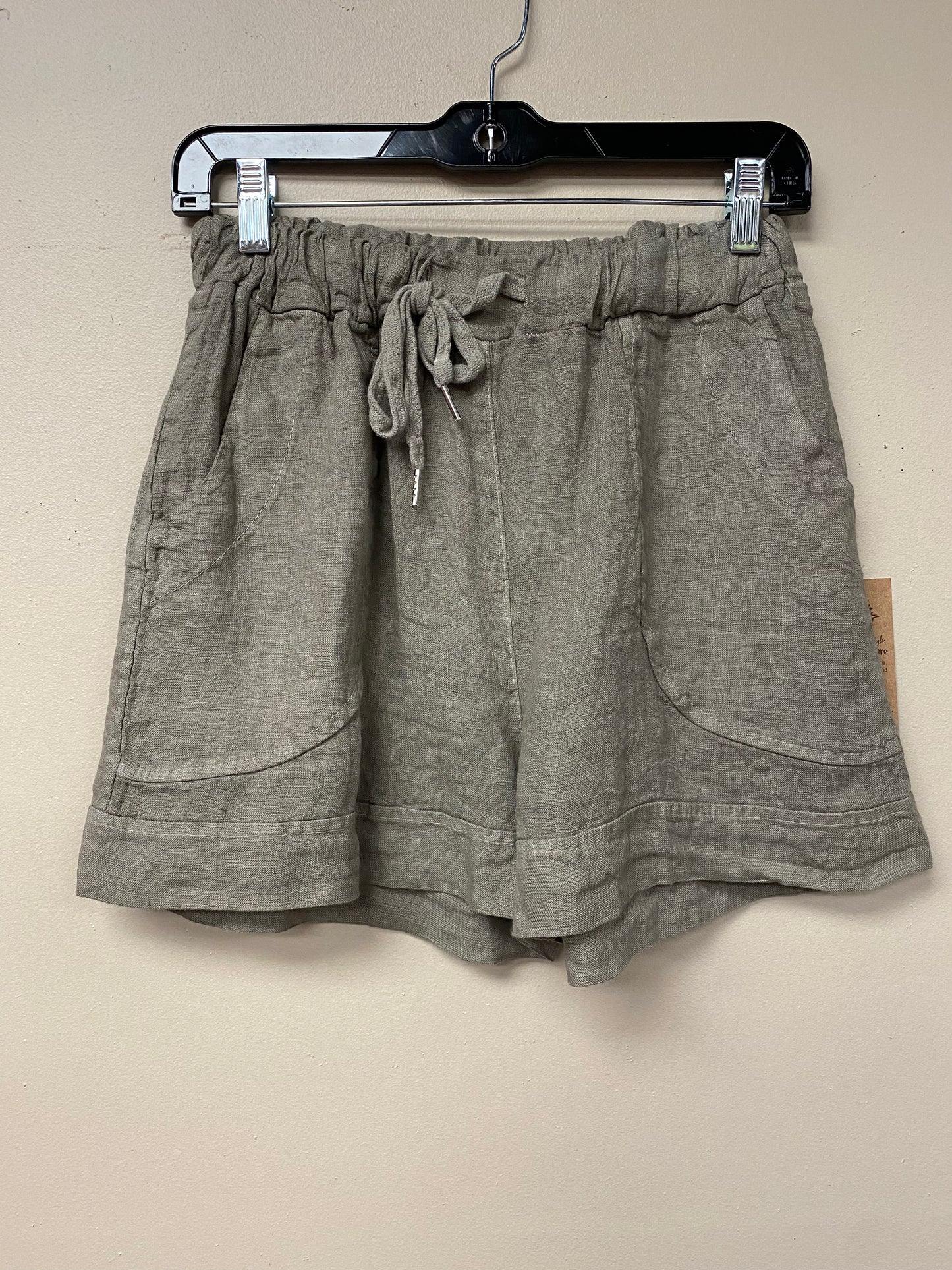 Italian drawstring linen shorts