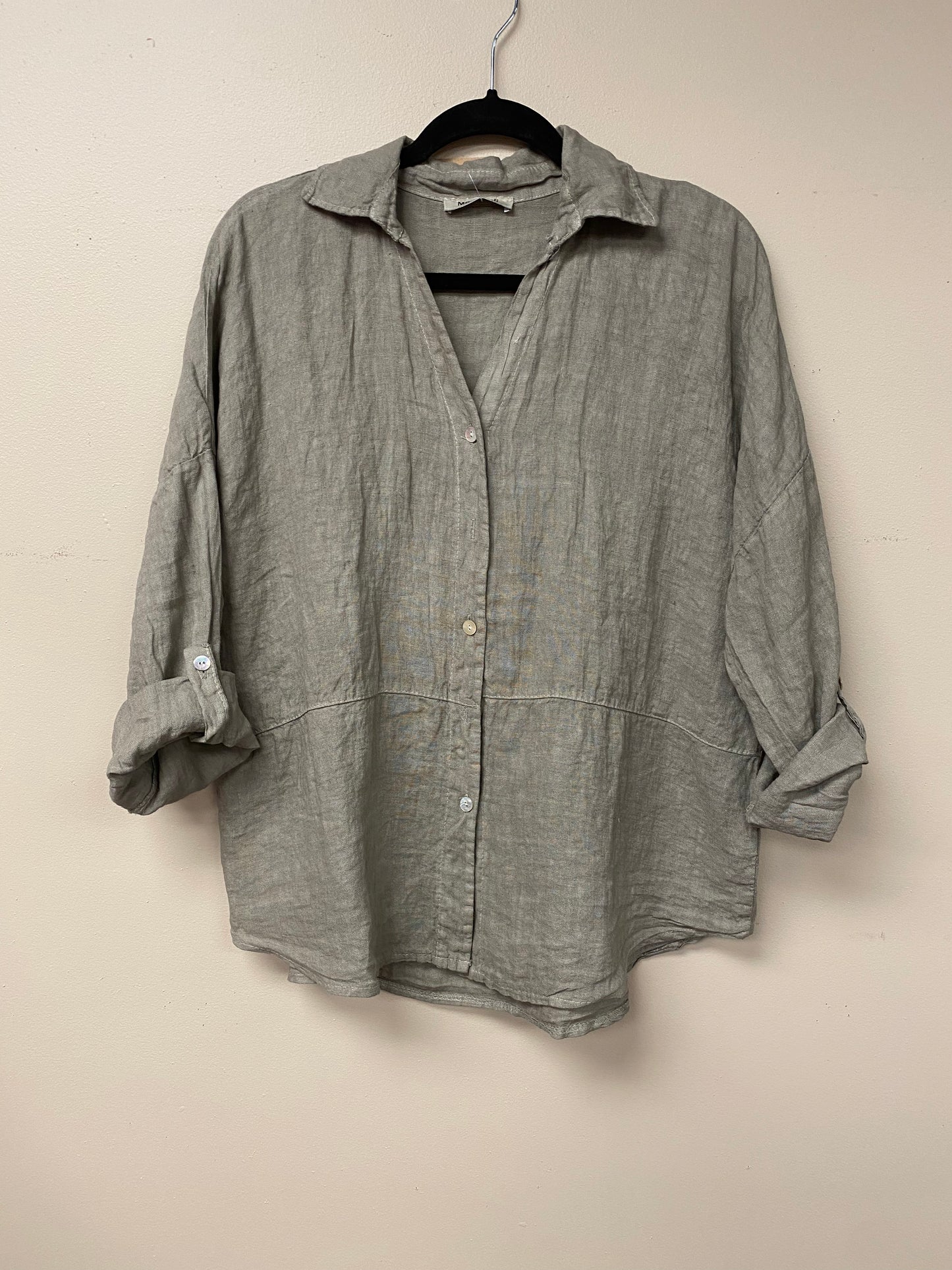 Meo Meli, 3291, Linen button down V shirt – Southern Exposure Style