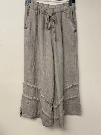 Italian Linen palazzo pant with distressed details