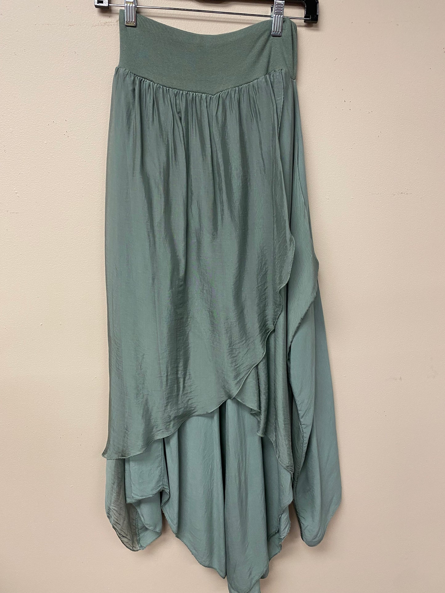 Italian silky pant/skirt.