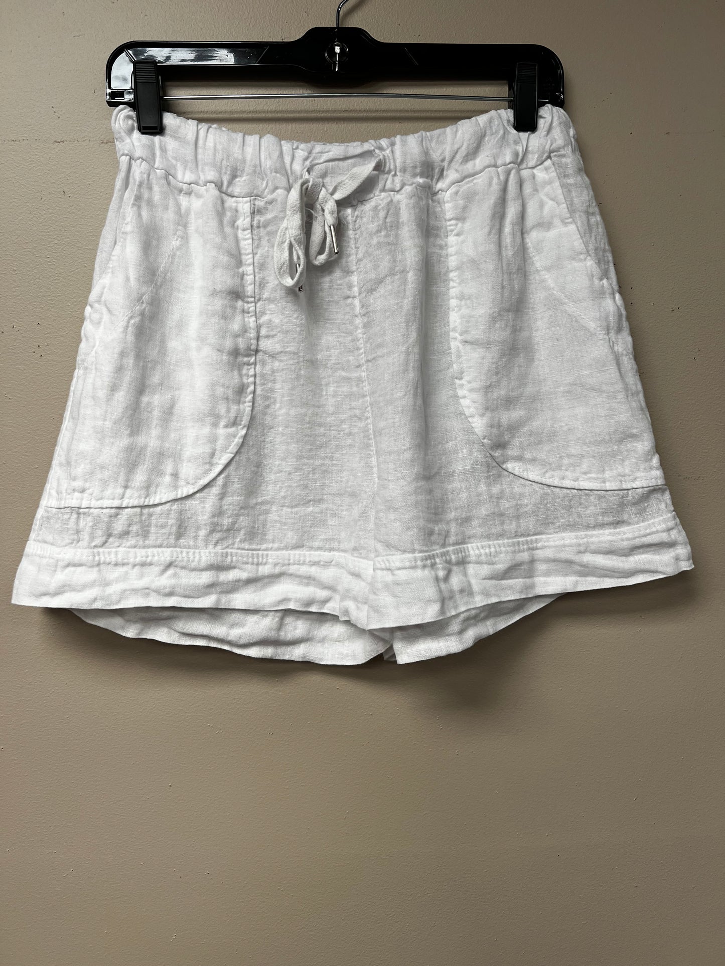 Italian drawstring linen shorts