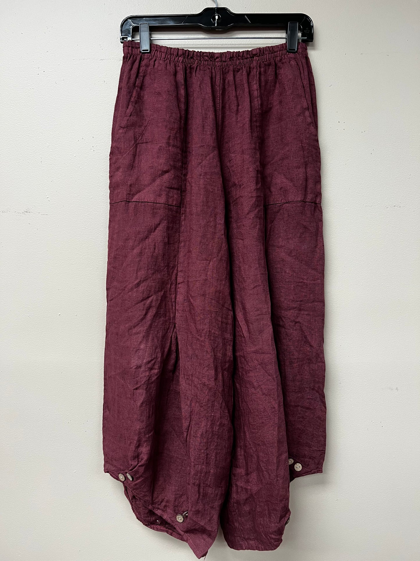 Italian, Linen Pants with button accent.