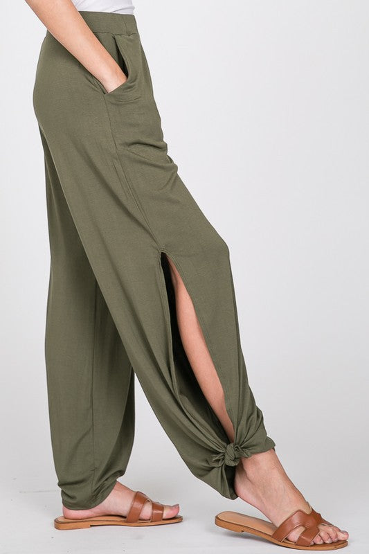 Side Slide, Wide leg Pants.