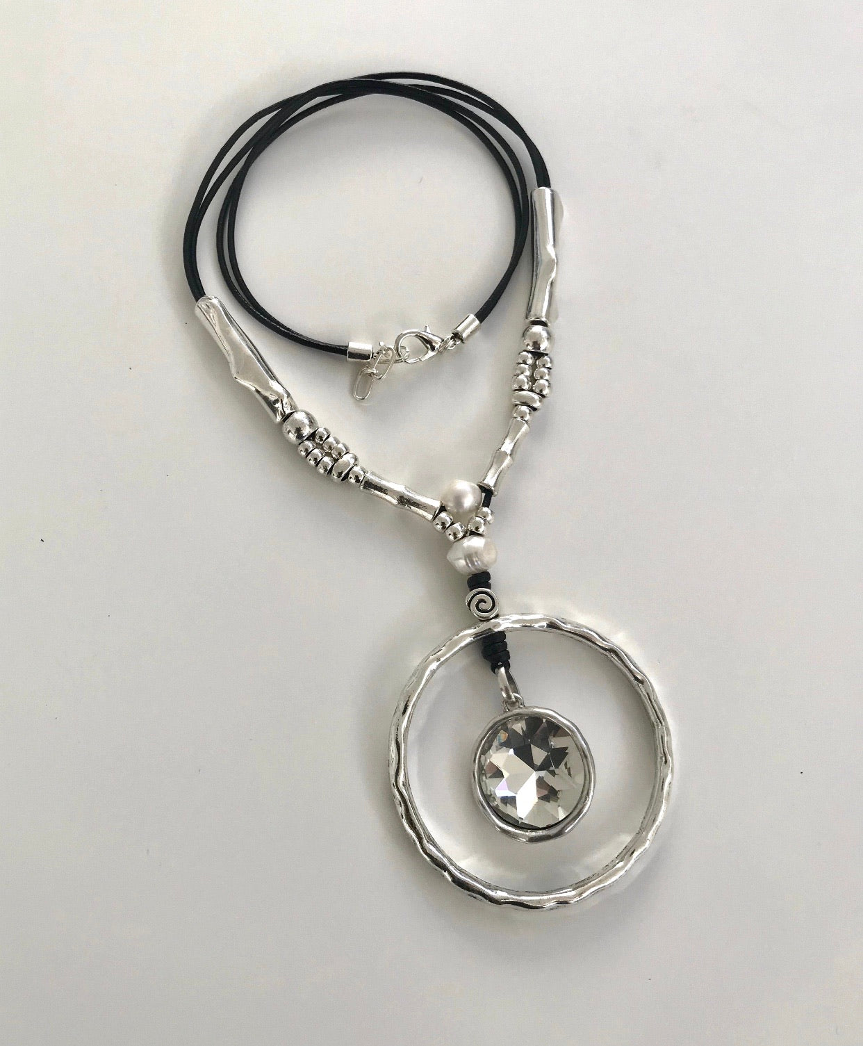 Circle Crystal Pendant Leather Necklace