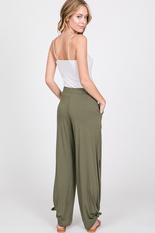 Side Slide, Wide leg Pants.